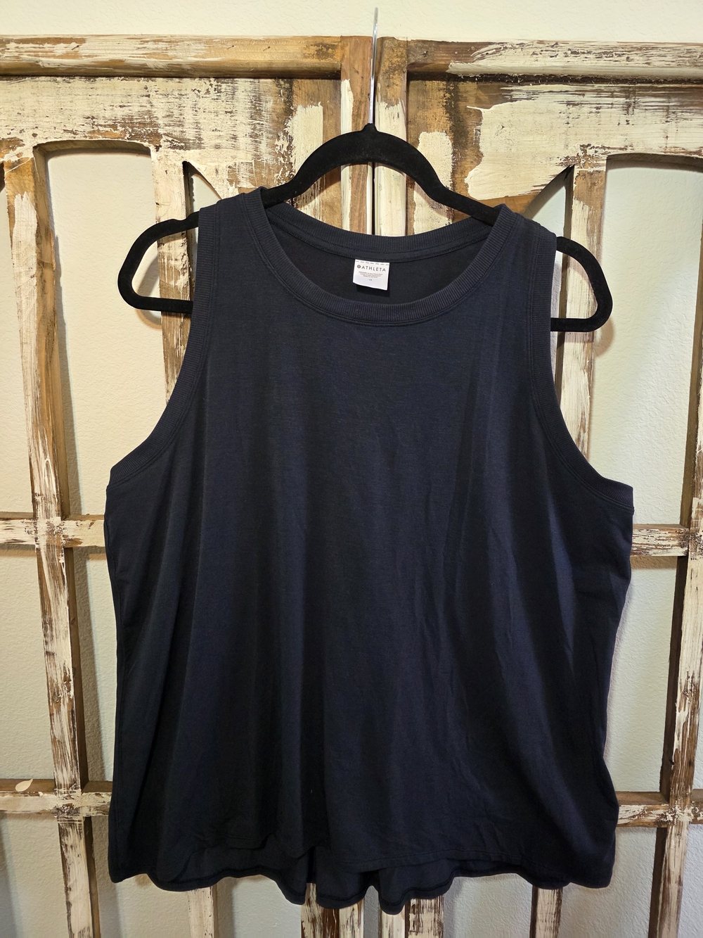 Athleta Black Racerback Flowy Tank Top 1X